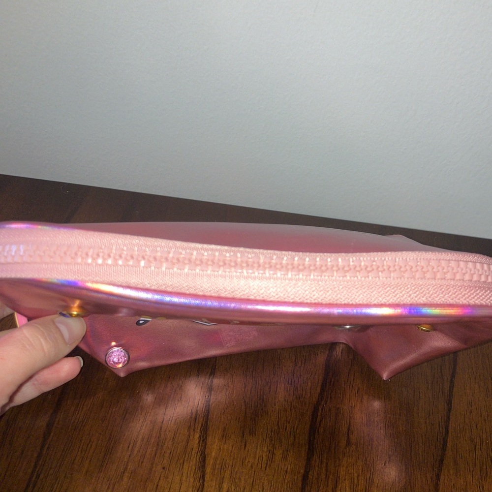 Y2K Powerpuff Girls Holographic Zipper Pouch, Approx. 8 Inches Across - Picture 6 of 8